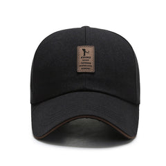 Fashionable and casual baseball cap