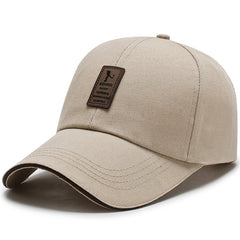 Fashionable and casual baseball cap