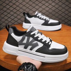 Men's New Mesh Casual Sports Breathable Versatile Lightweight Sneakers