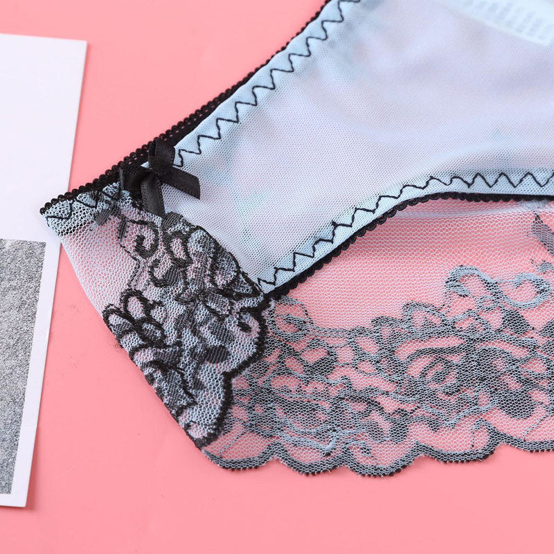 Sexy low-rise embroidered lace panties