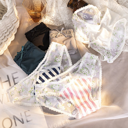 Lace seamless transparent hip-lifting low-waisted panties