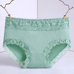 Breathable skin-friendly lace panties