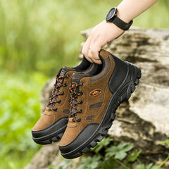 Men's large size outdoor hiking sneakers