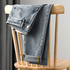 Men's New Fashionable and Versatile Casual High-end Jeans