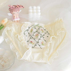 Embroidered Lace Fashion Panties