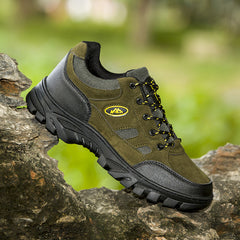 Men's large size outdoor hiking sneakers
