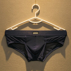 Men's Mesh Breathable Fashionable Sexy Briefs