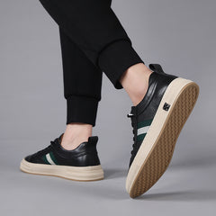 2023 New Large Size Leather Casual Sneakers