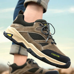 Fashionable men's outdoor sports and casual shoes