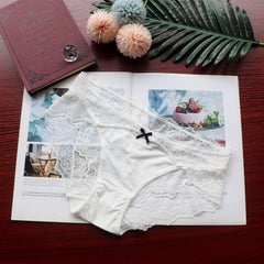 Sexy Lace Low-waist Comfortable Breathable Quick-drying Briefs