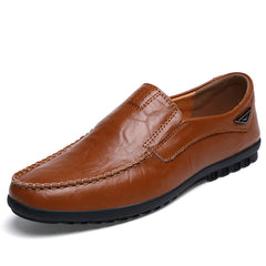 Large size casual men's leather shoes