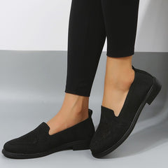 Breathable low-top shoes