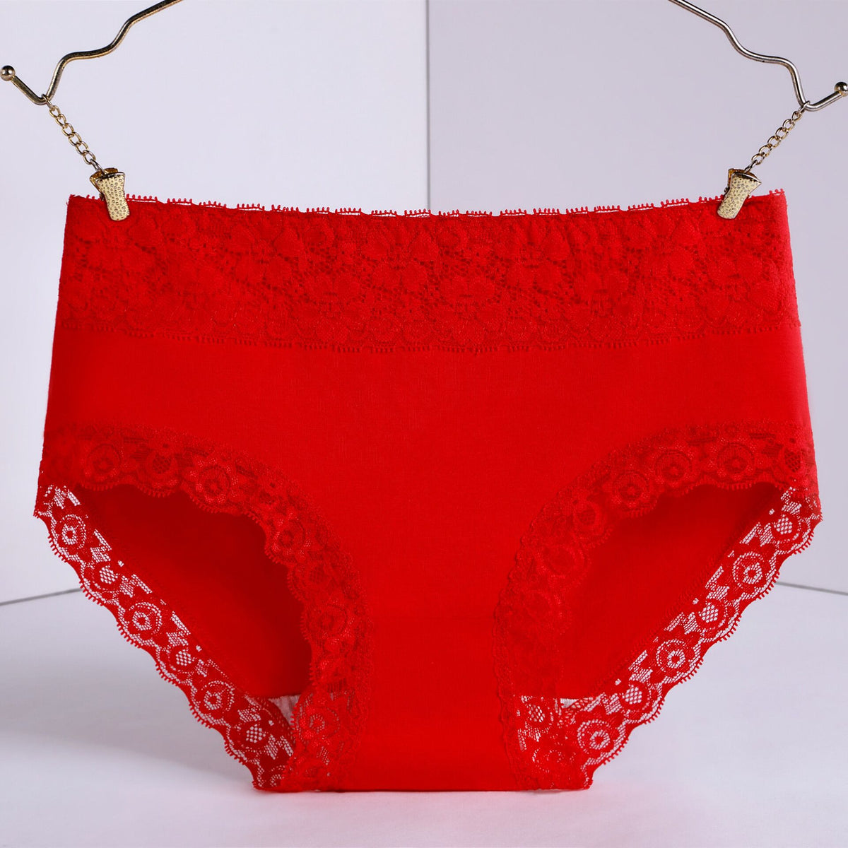 Breathable skin-friendly lace panties
