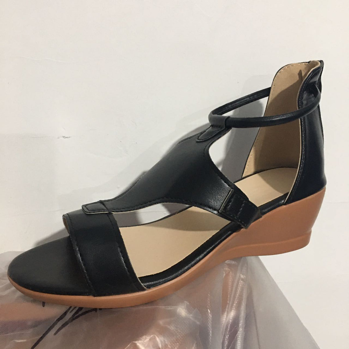 New solid color women's sandals