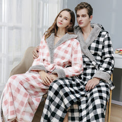 2022 New Warm Plaid Flannel Nightgown