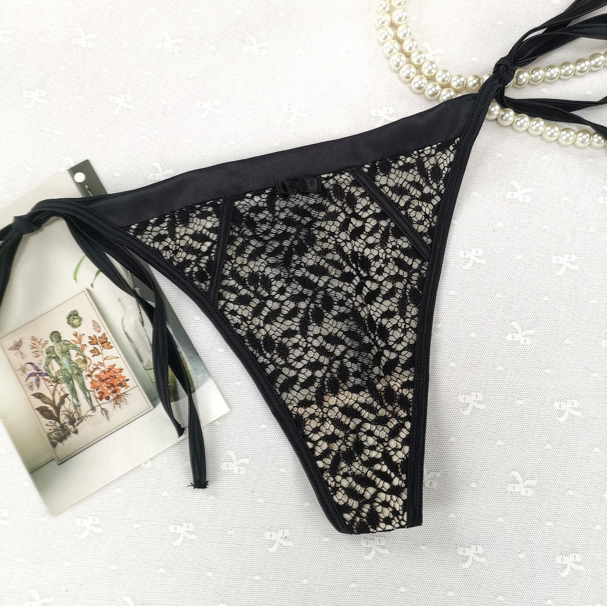 Contrasting Color Leopard Jacquard Mesh Lace Sexy Thong