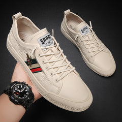 Trendy men's casual leather shoes